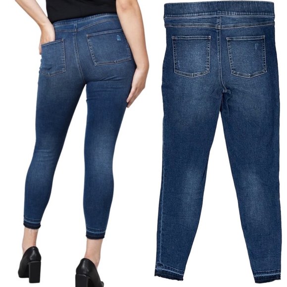 Spanx Distressed Ankle Skinny Jeans in Medium Wash Denim Women’s Size M - Picture 3 of 15
